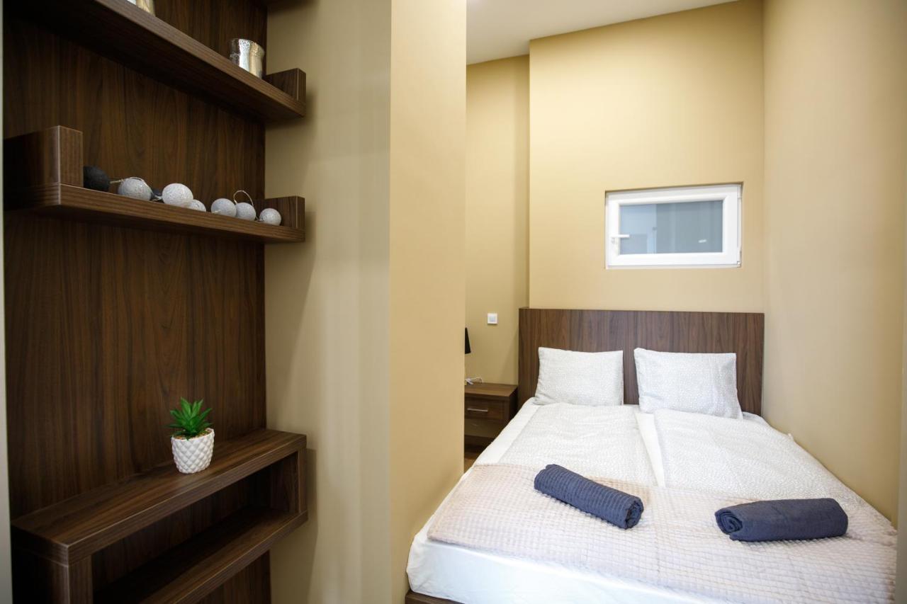 A37 Awesome Apartman